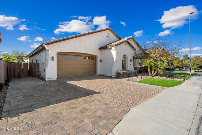 Photo - 4060 S Emerson St