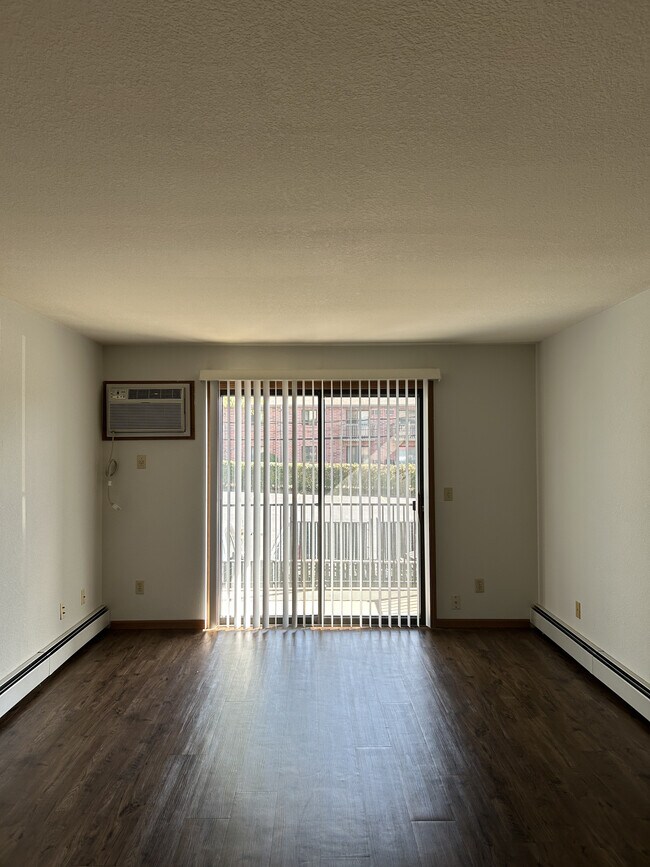 Photo - 9060 W Oklahoma Ave