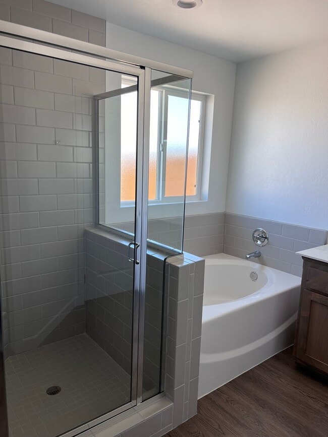 Photo - Spacious 4 bedroom house ready to be occup...