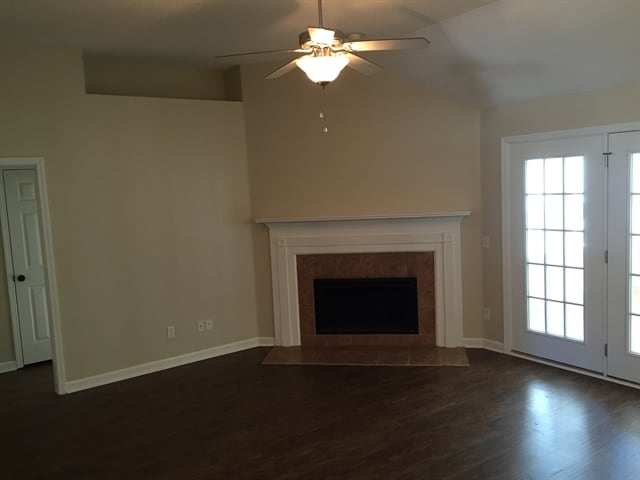 Photo - 110 Nelson Dr