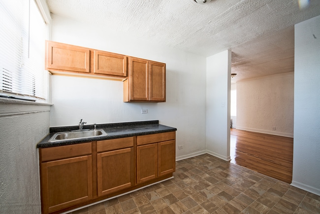 Photo - 8951 S Ada St Chicago, IL 60620