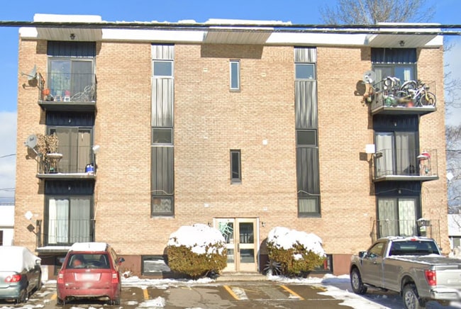 Building Photo - 734-734 Everard H Daigle Boul Unit 2