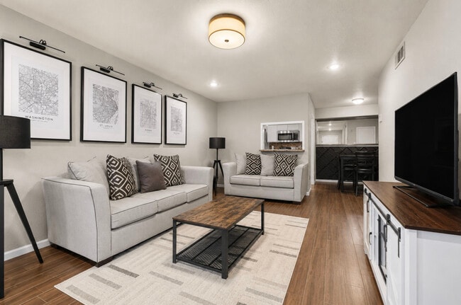 Photo - 4641 Wild Indigo St Unit 438