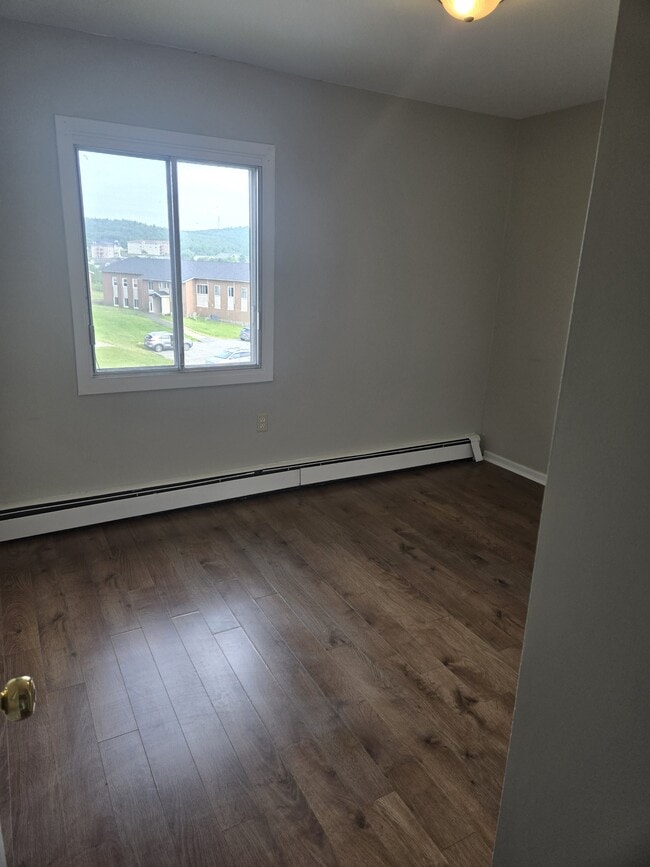 Photo - 7 Reading Crescent Unit 8