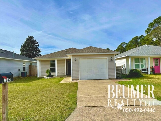 Photo - Charming 3br 2 bath Located 4 miles from NAS Back Gate