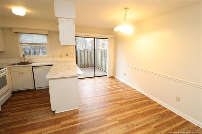 Photo - 1260 Donaldson Ct