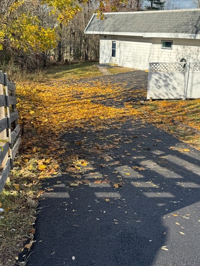 Building Photo - 4813 Sayre Ave Unit 4813 Sayre Ave.  2