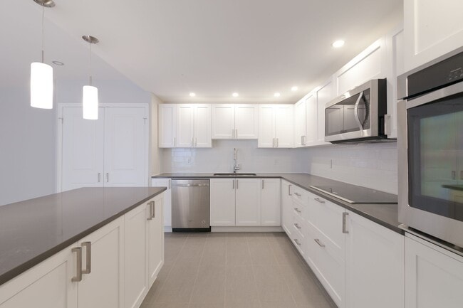 Photo - 3468 Rue Drummond Unit 405