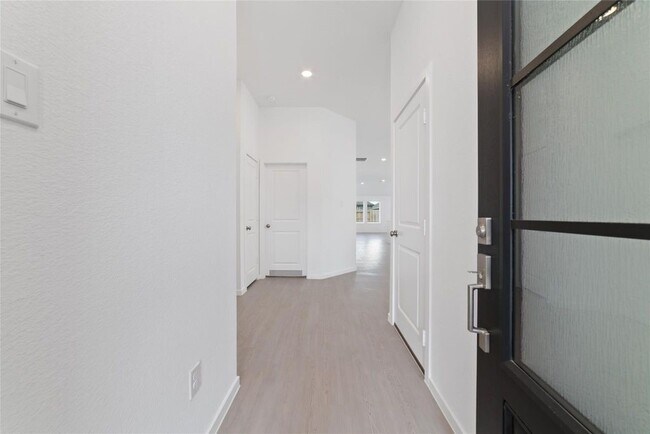 Photo - 3056 Harrier Dr