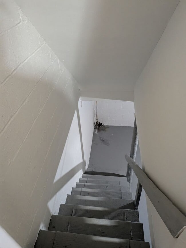 Photo - Nice 2 bedroom unit