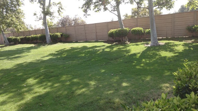 Photo - 11311 Tampa Ave