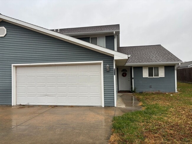 Photo - Spacious 3 Bed / 2.5 Bath Duplex – West Manhattan