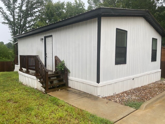 Photo - 193 Macedonia Rd House