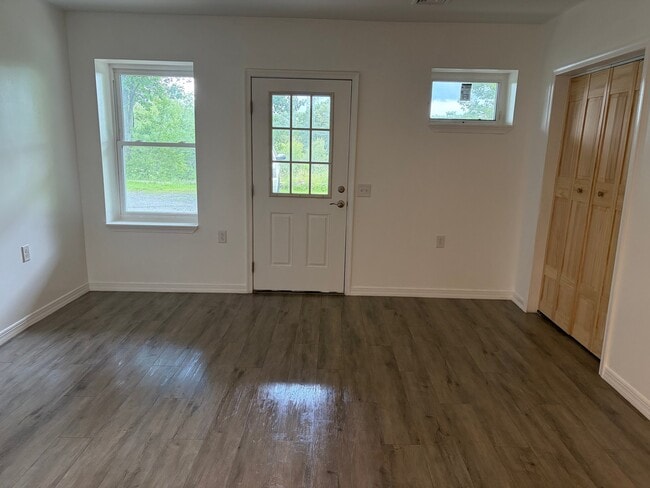 51 Butler Hill Rd Unit 6