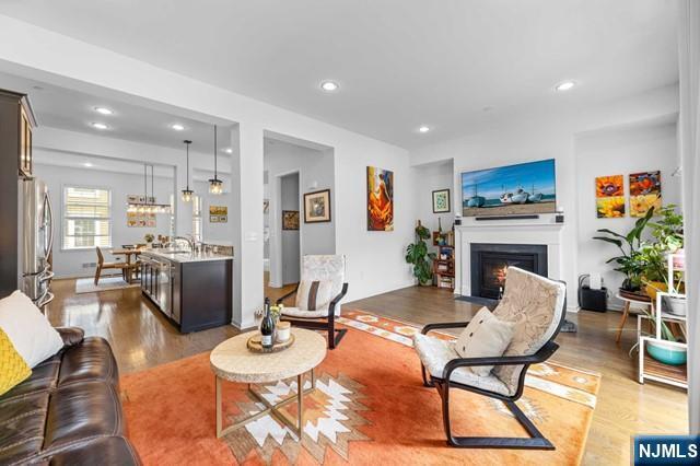 Building Photo - 109 Roosevelt Dr