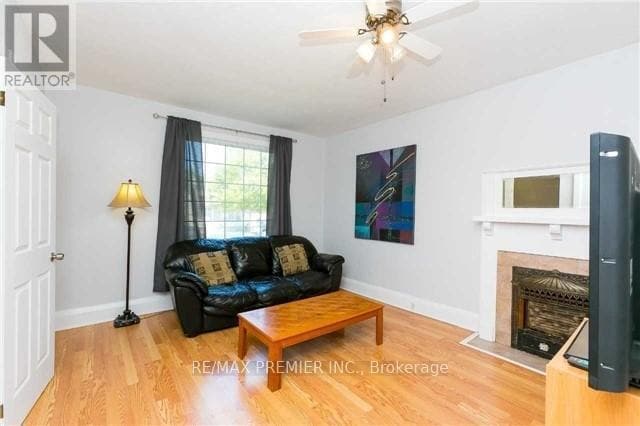 Photo - 34 Brownville Ave