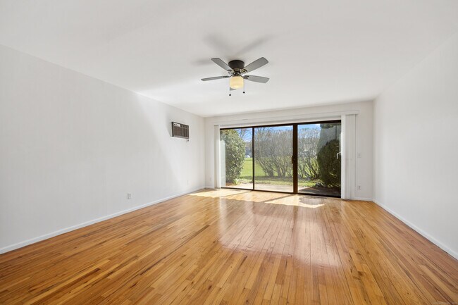 Photo - 109 Florence Rd Unit A