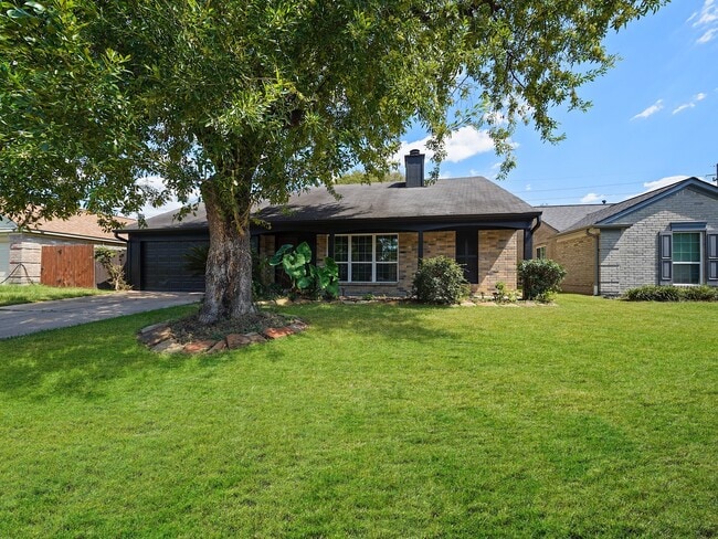 Photo - 9534 Cannock Chase Dr