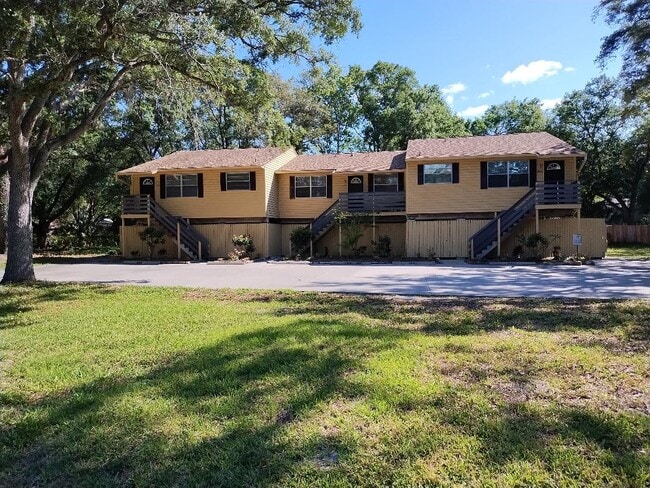 Photo - 3069 Huron Ave