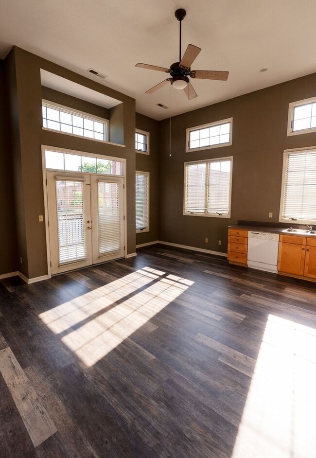 Photo - 1BR/1BA, Cherry Hill, Upscale Loft with Balcony! Unit 201