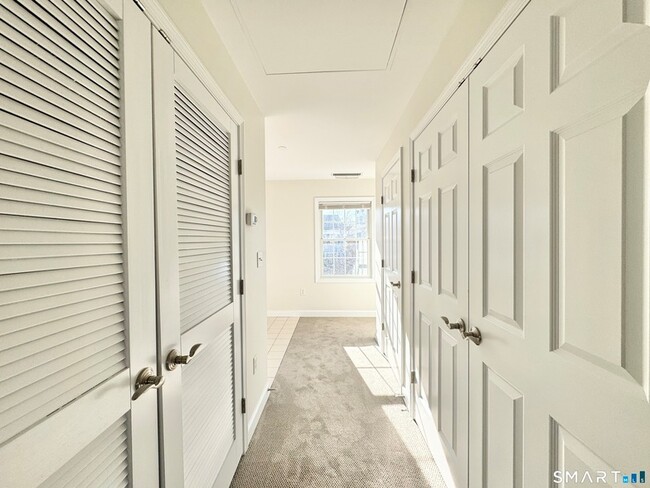 Photo - 54 Fairgate Dr