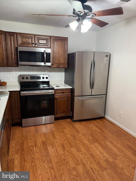 Photo - 8216 Catbird Cir Unidad 201