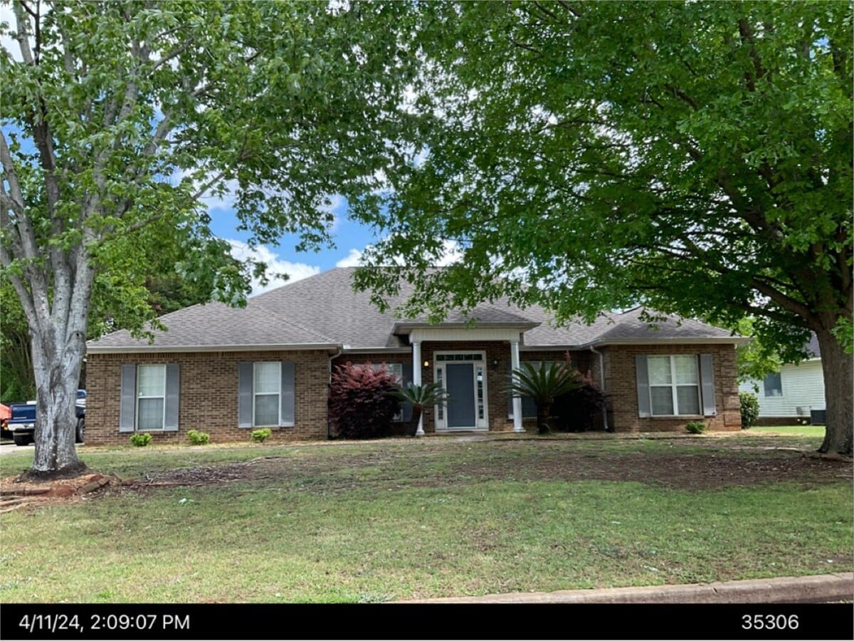 Photo - 119 Southwind Dr