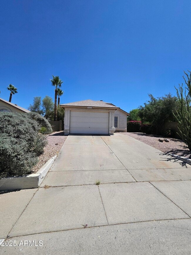 Photo - 3040 E Bluefield Ave House