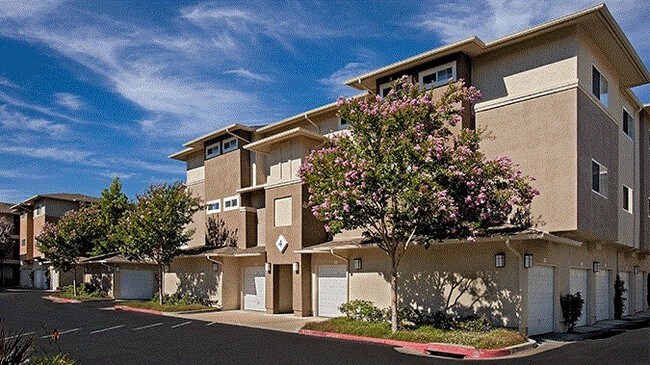 Park Sierra Apartments - Park Sierra