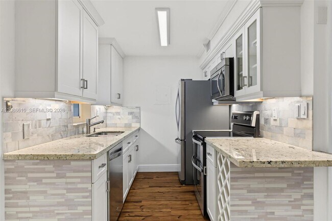 Photo - 2690 SW 22nd Ave Unit 206