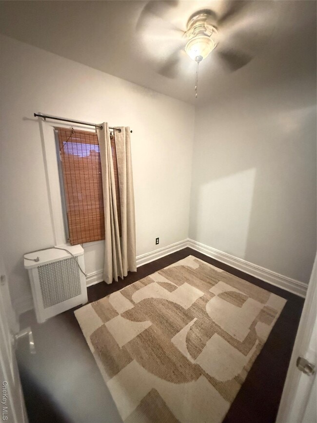 Photo - 148-32 87th Ave