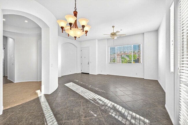 41 Vista Mirage Way
