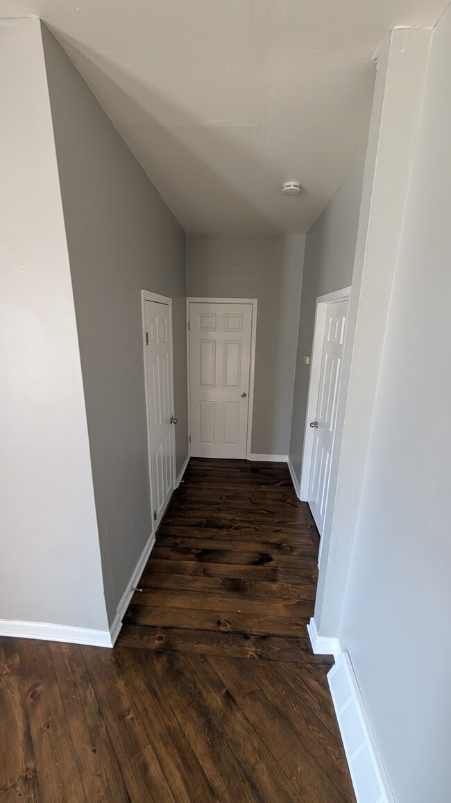 Photo - 2609 N Fratney St Unit 2609 LR