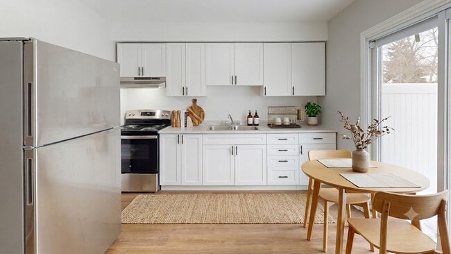 La Provincial Townhomes