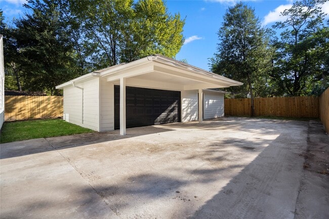 Photo - 7810 Appleton St