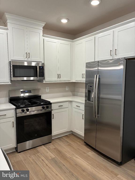 Photo - 20823 Cloongee Ter