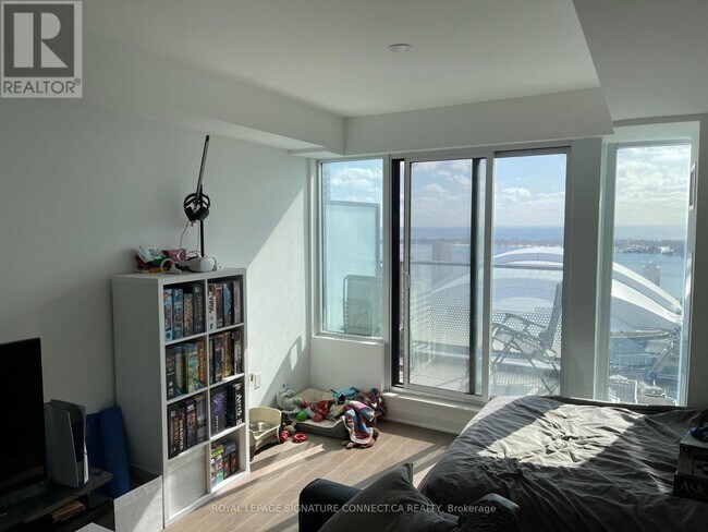 Photo - 115 Blue Jays Way Unit 4003