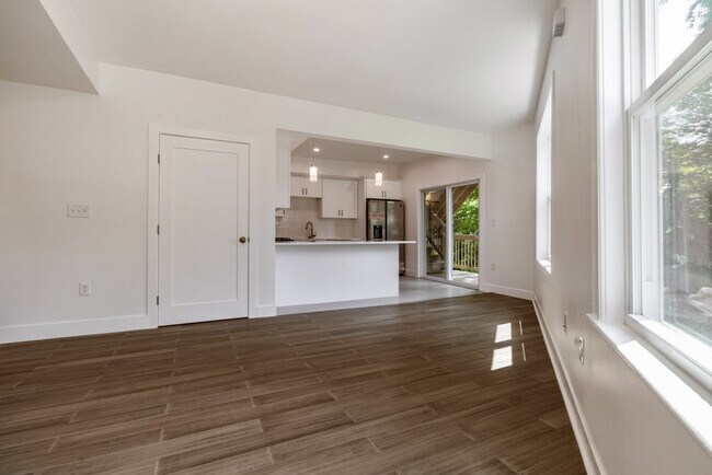 Photo - 82 Ballou Ave