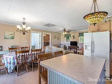 Photo - 12529 Terry Ave