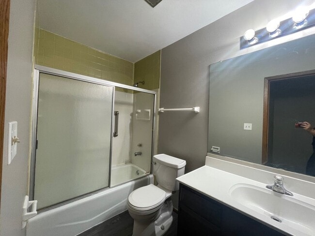 Photo - 6868-6870 Kathleen Court Unit #1