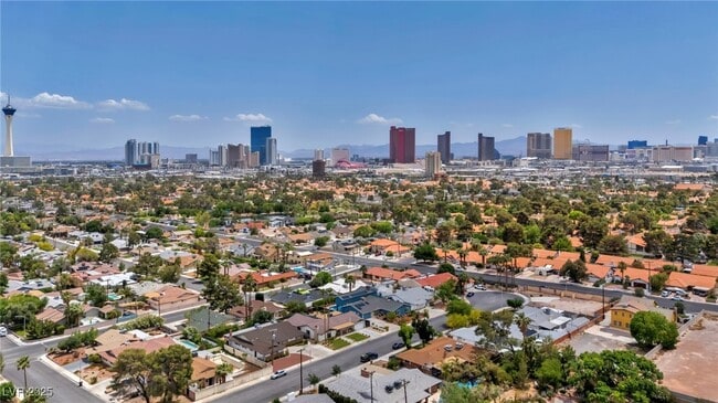 Photo - 1601 Eaton Dr