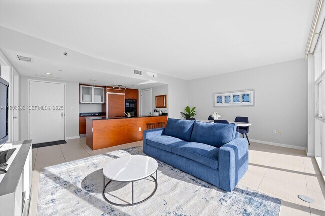 Building Photo - 1830 S Ocean Dr Unit 1807