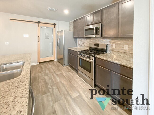 Photo - 8347 Harmon St