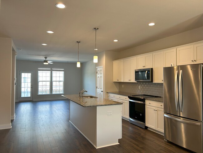 Kitchen and living room - 6813 Dunton Rd
