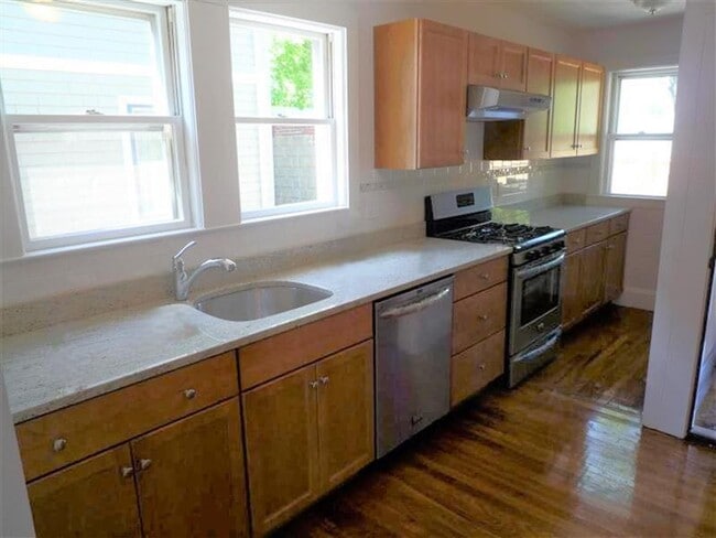 Photo - 17 Milton St Apartments Unit #1