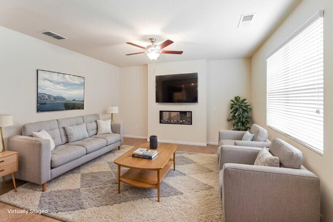 Photo - 295 Hamilton Pointe Dr