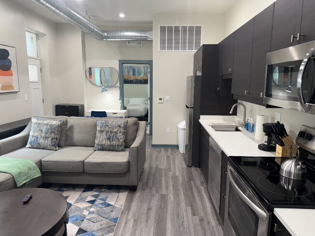 Photo - 36 E Utica St Unit 1C