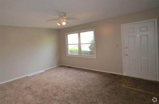 Building Photo - 1383 W Allen St Rental