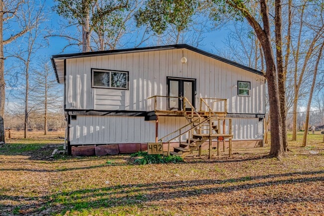 Photo - 492 Trinity Rd