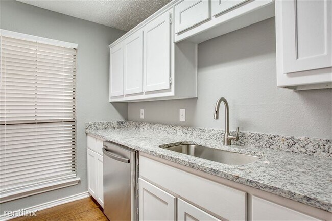 Photo - Austin Place